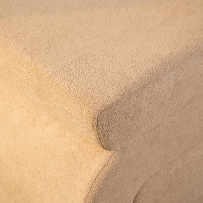 Salvador Bench — Modern Elegance in Every Curve