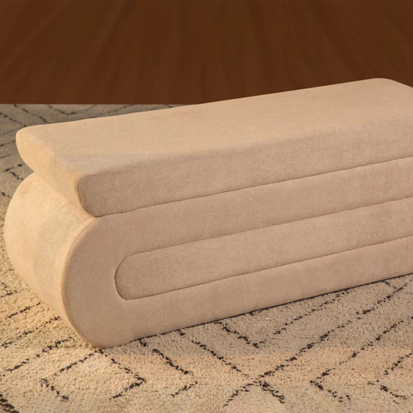 Salvador Bench — Modern Elegance in Every Curve